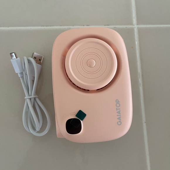 Mini Fan Camera Style With Mirror & Digital Display USB Charger - Picture 5 of 12